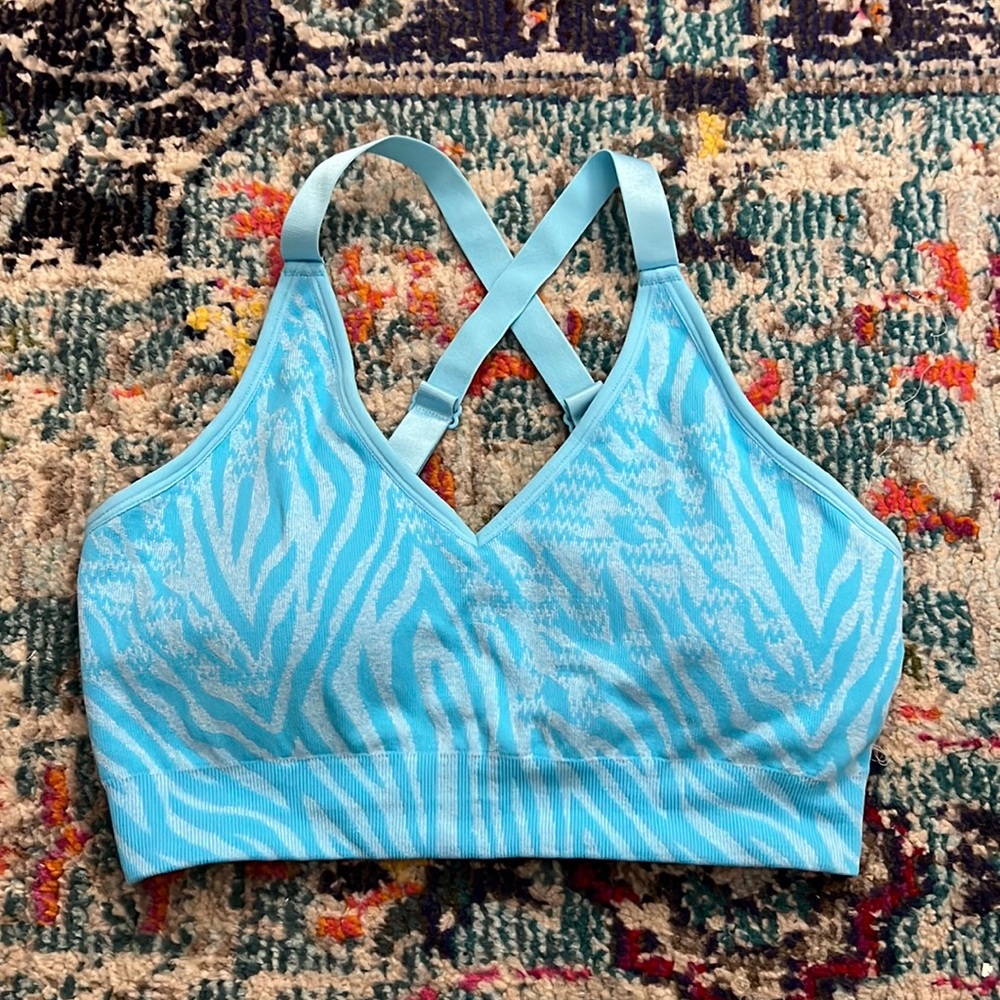 AYBL evolve animal seamless sports bra